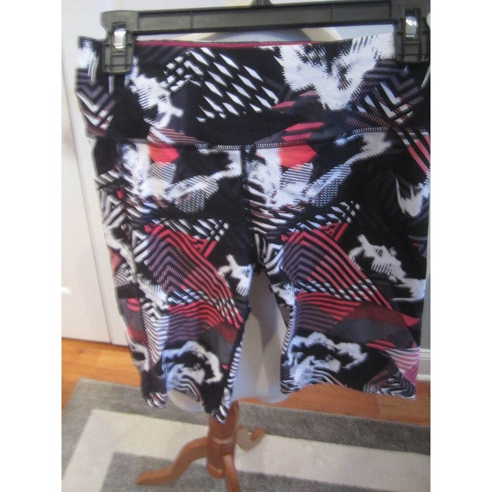 NEW CALVIN KLEIN GEOMETRIC HIGH WAIST BIKE SHORTS CALLED GEO SHIFT BERRY MED